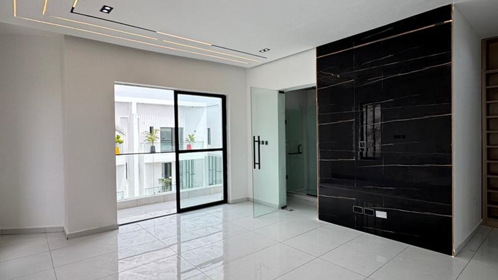 4 Bedroom Semi Detached Duplex