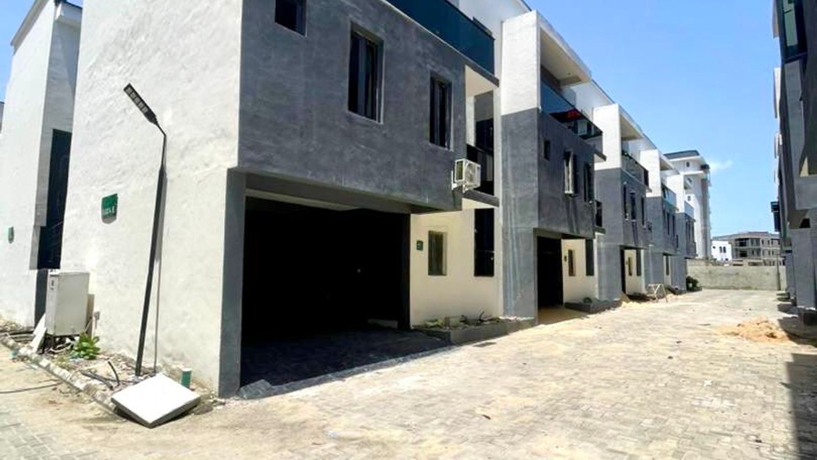 4 Bedroom Semi Detached Duplex
