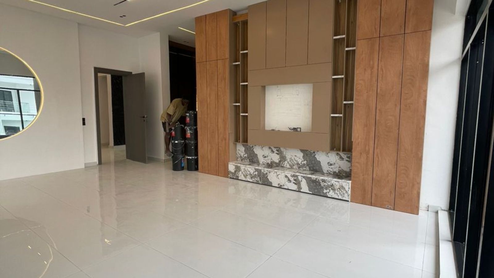 5 Bedroom Fully Detached Duplex