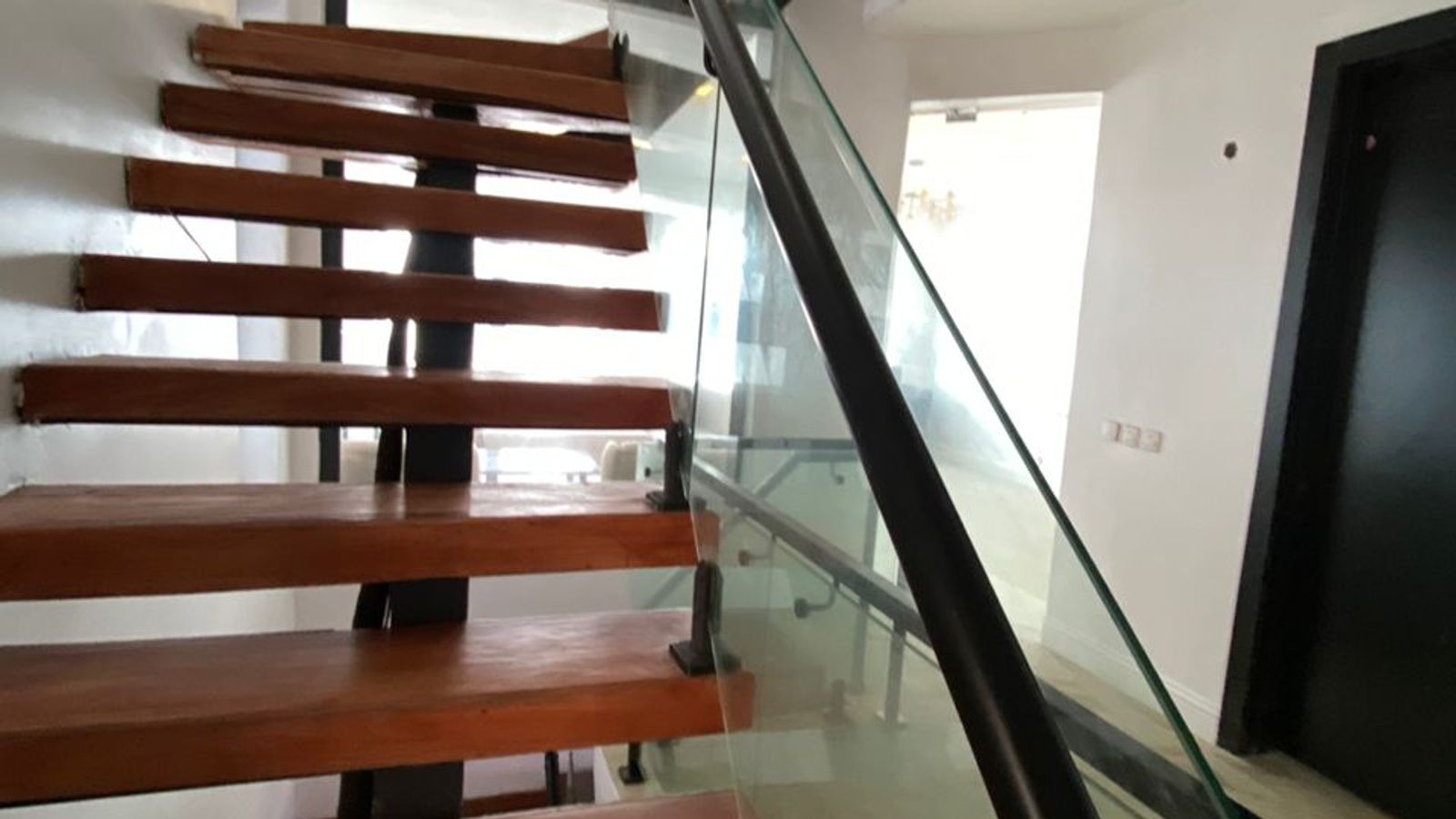 5 Bedroom Semi Detached Duplex