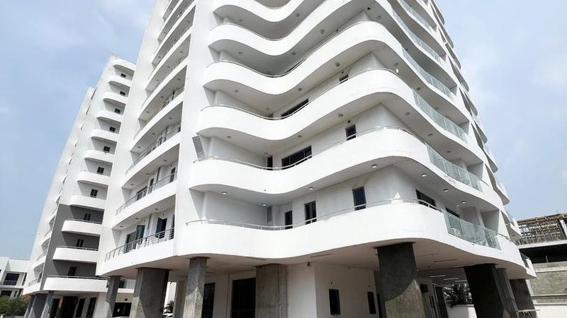 3 Bedroom Apartment