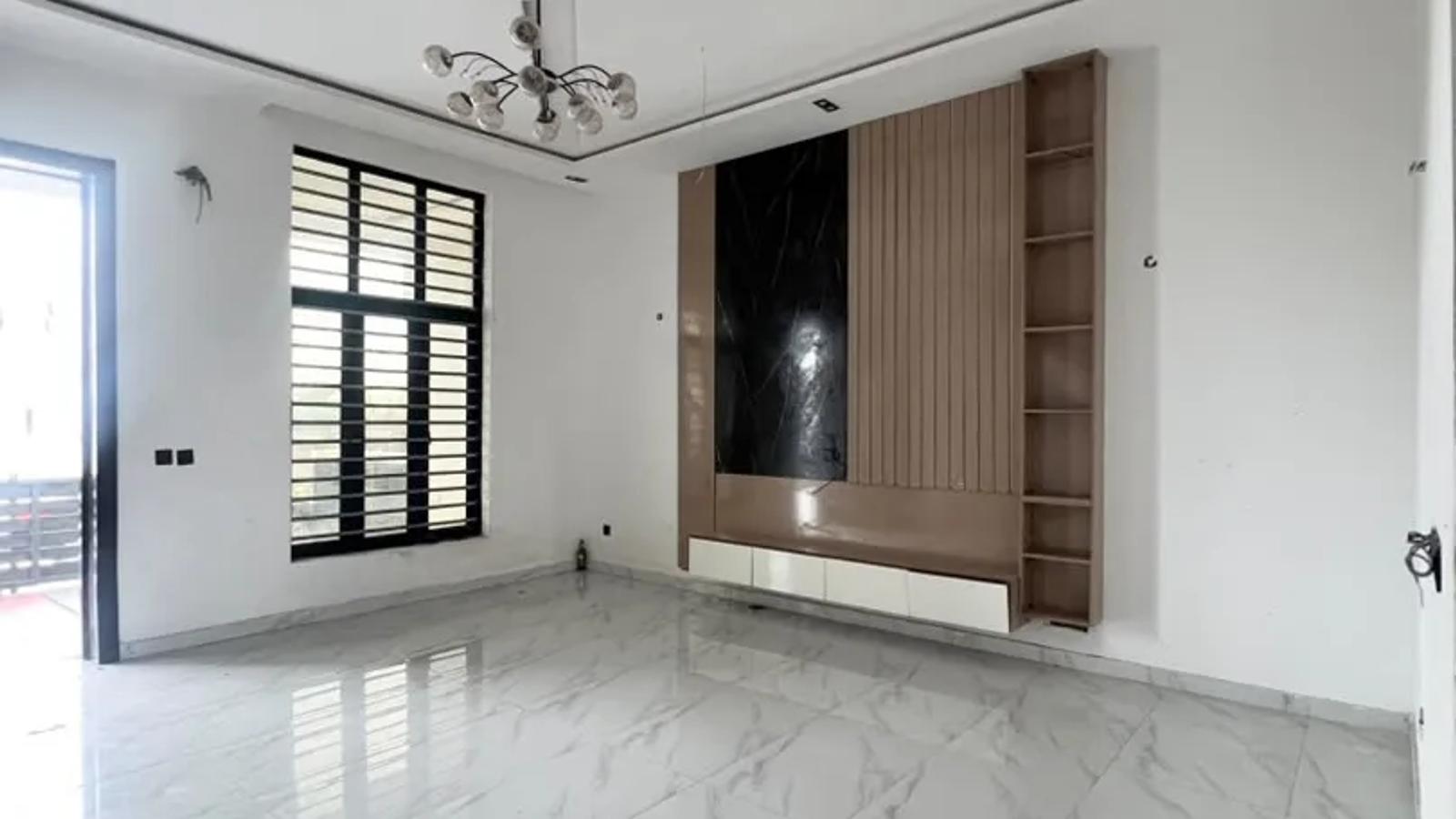 4 Bedroom Terrace Duplex