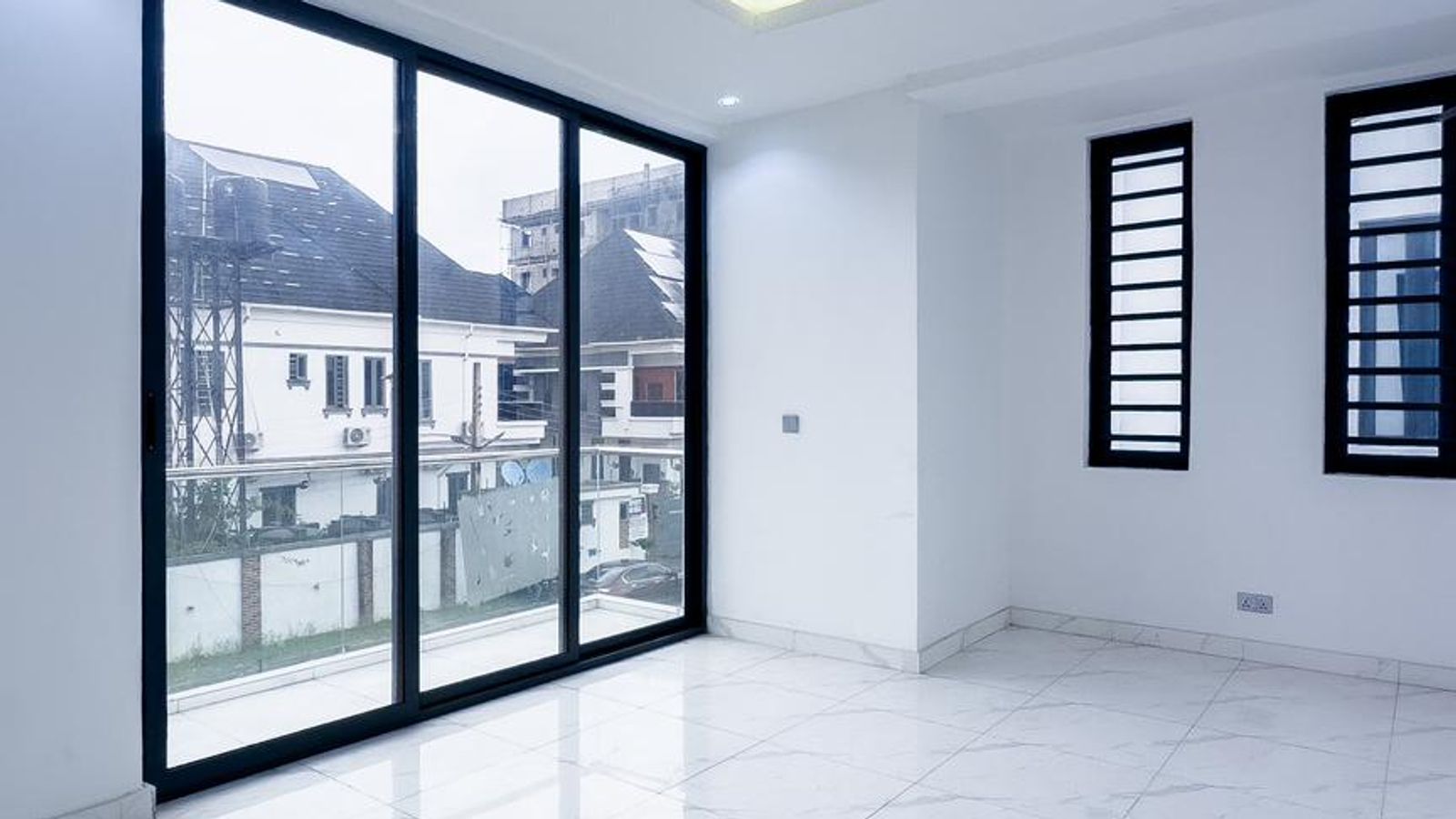 3 Bedroom Serviced Apartment