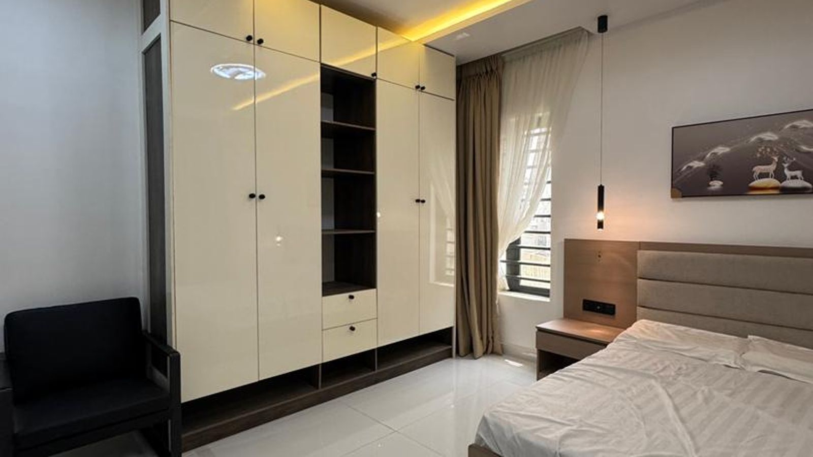 3 Bedroom Apartment