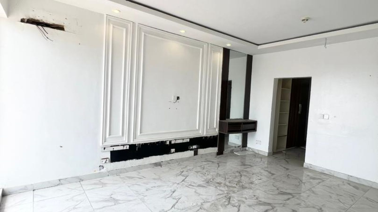 3 Bedroom Apartment