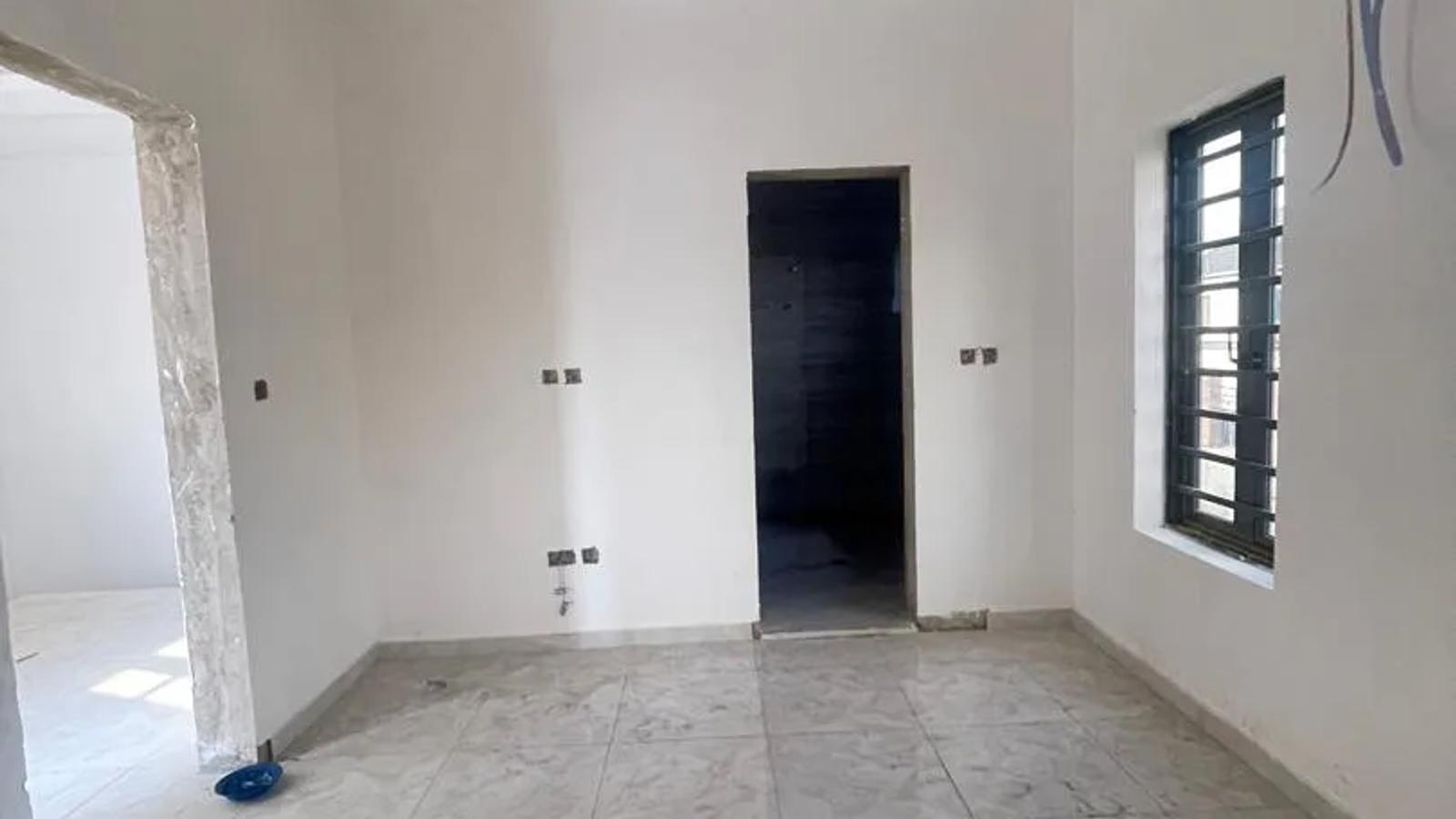 4 Bedroom Fully Detached Duplex