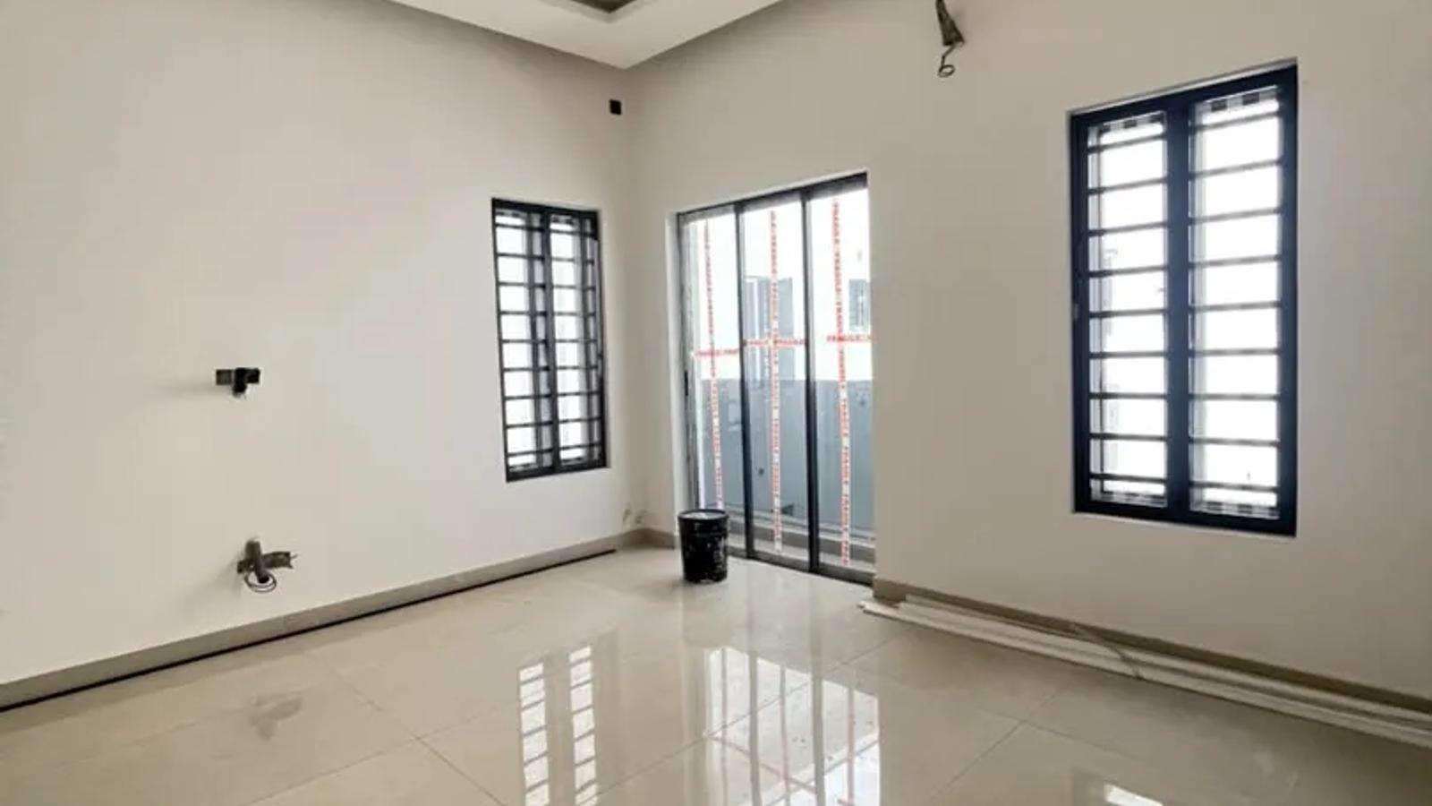 4 Bedroom Fully Detached Duplex