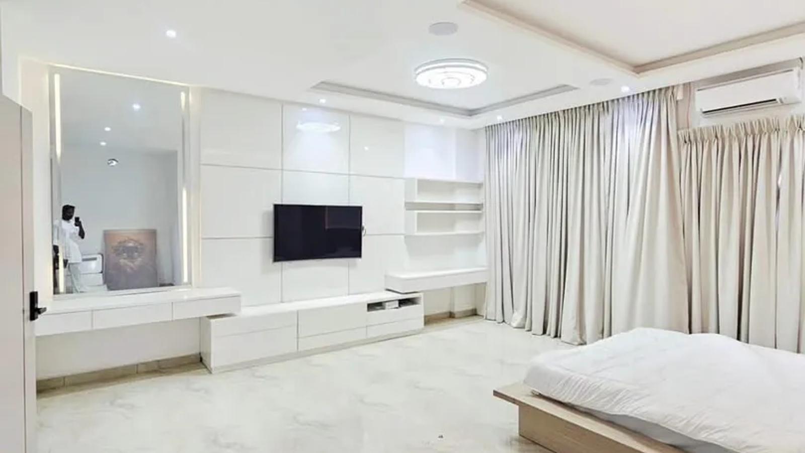 2,3&4 Bedroom Penthouse