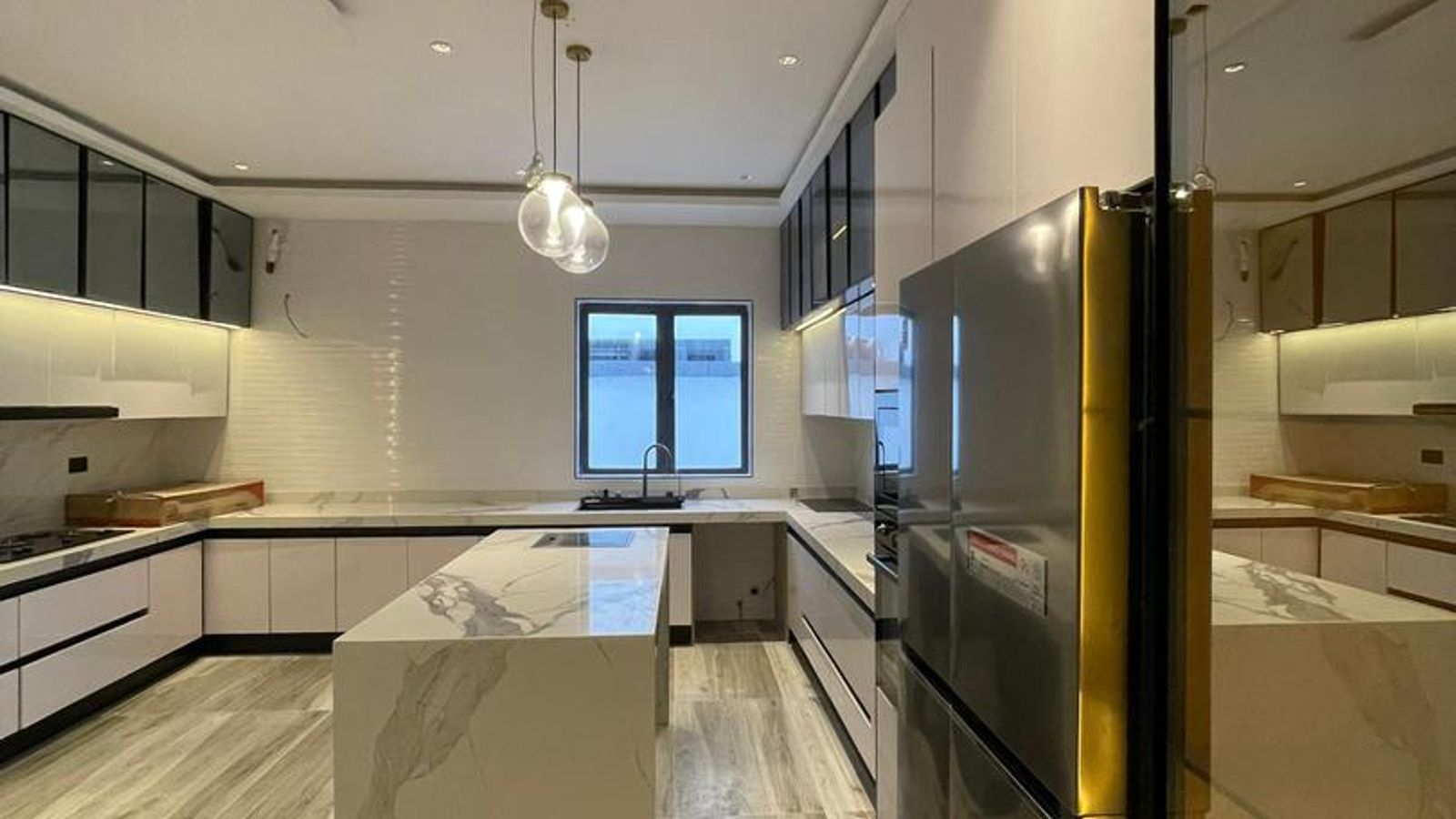 5 Bedroom Fully Detached Duplex
