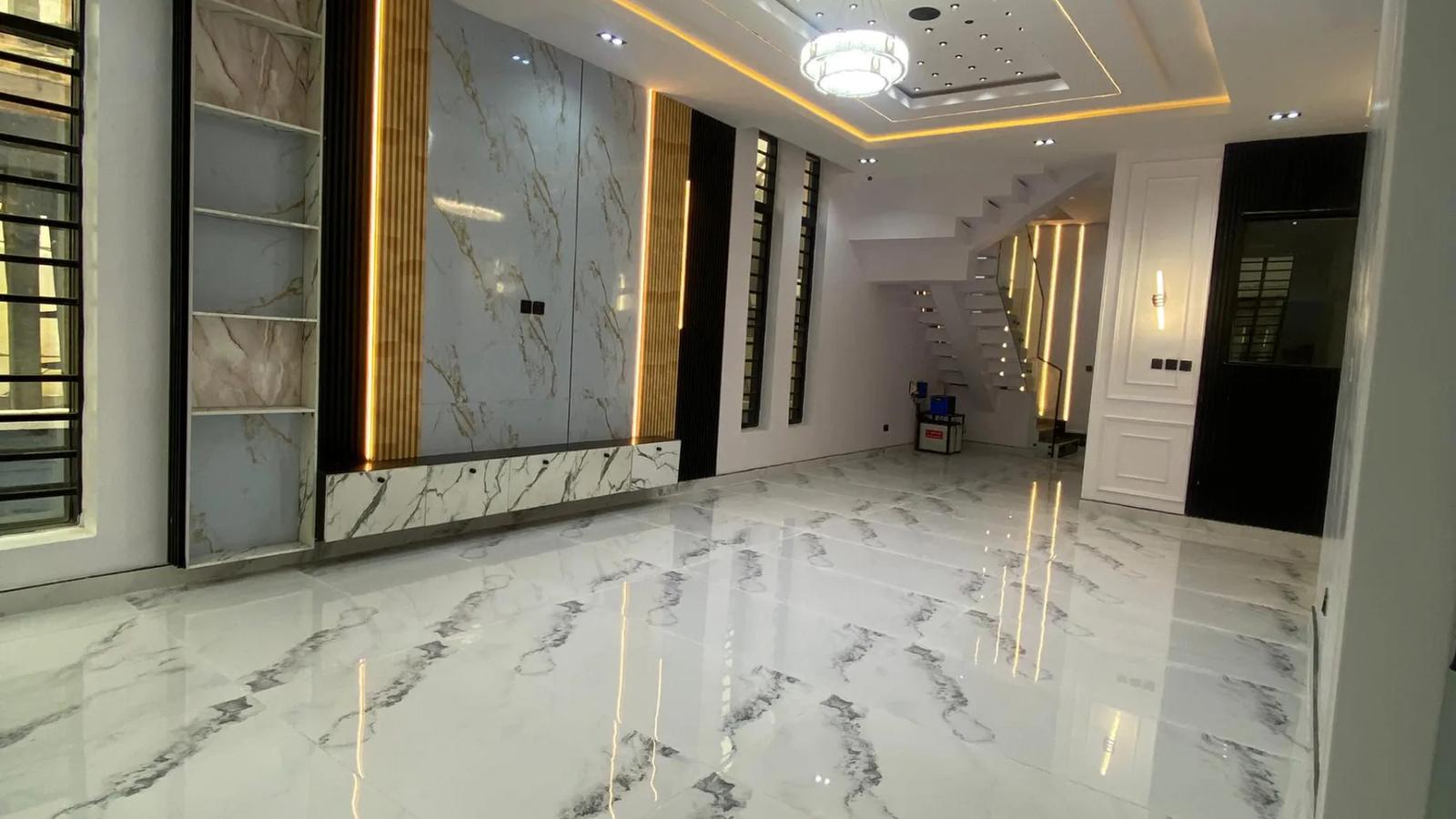 5 Bedroom Fully Detached Duplex