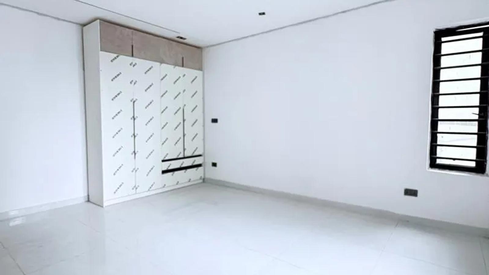 1,2&3 Bedroom Apartment