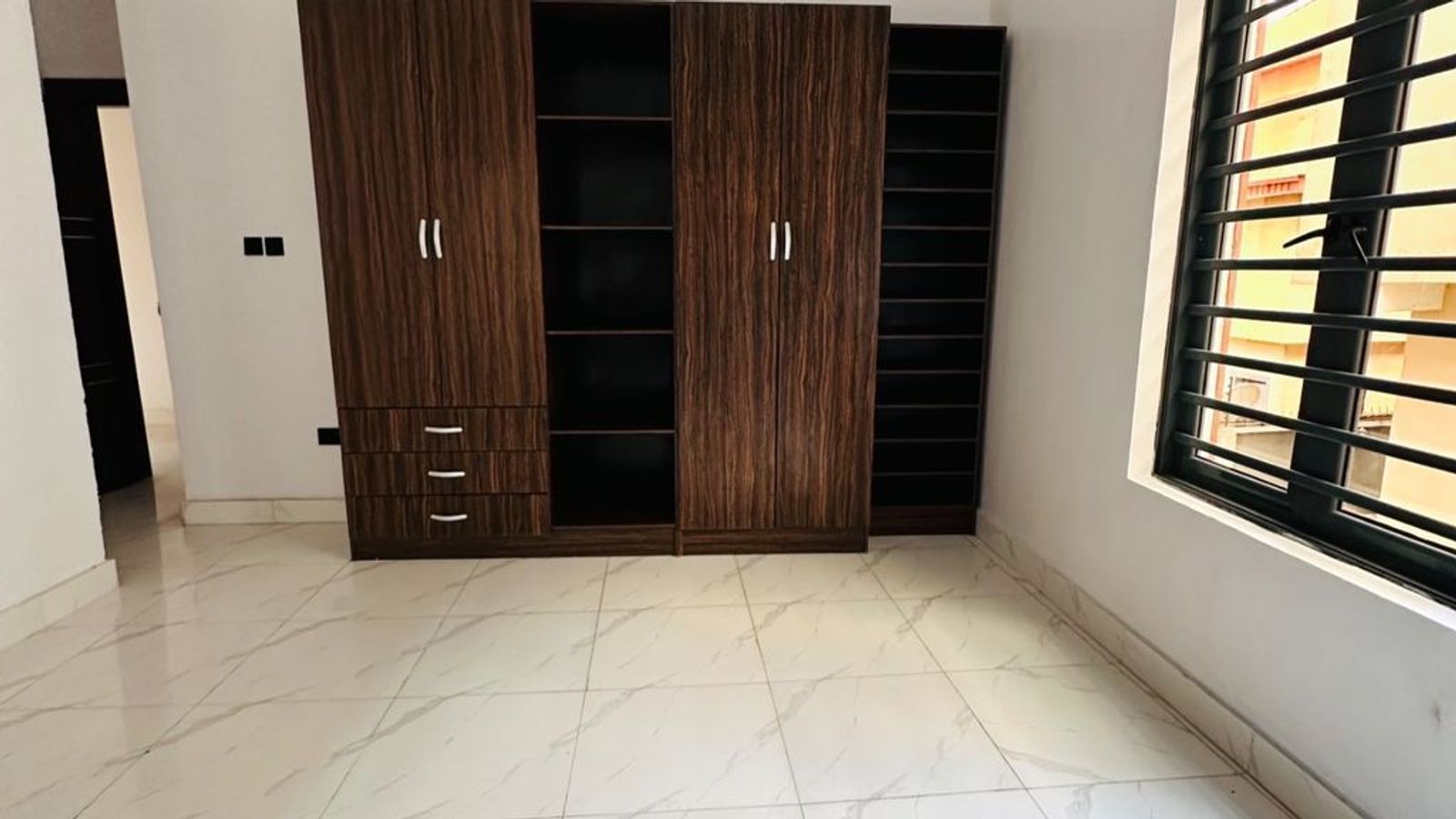 4 Bedroom Fully Detached Duplex