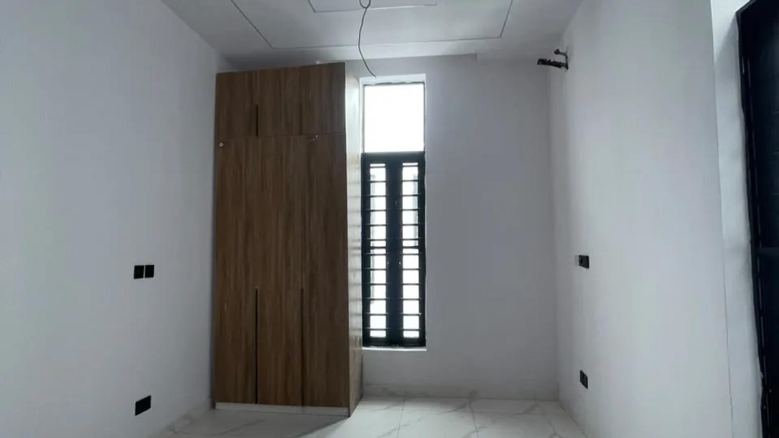 4 Bedroom Semi Detached Duplex