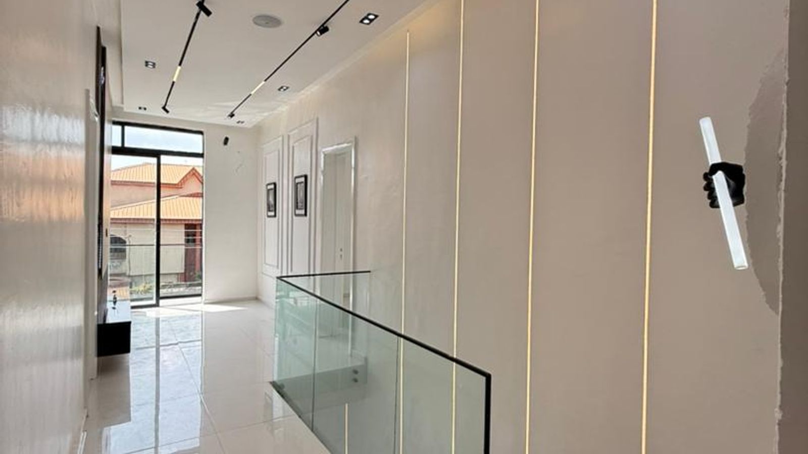 5 Bedroom Fully Detached Duplex