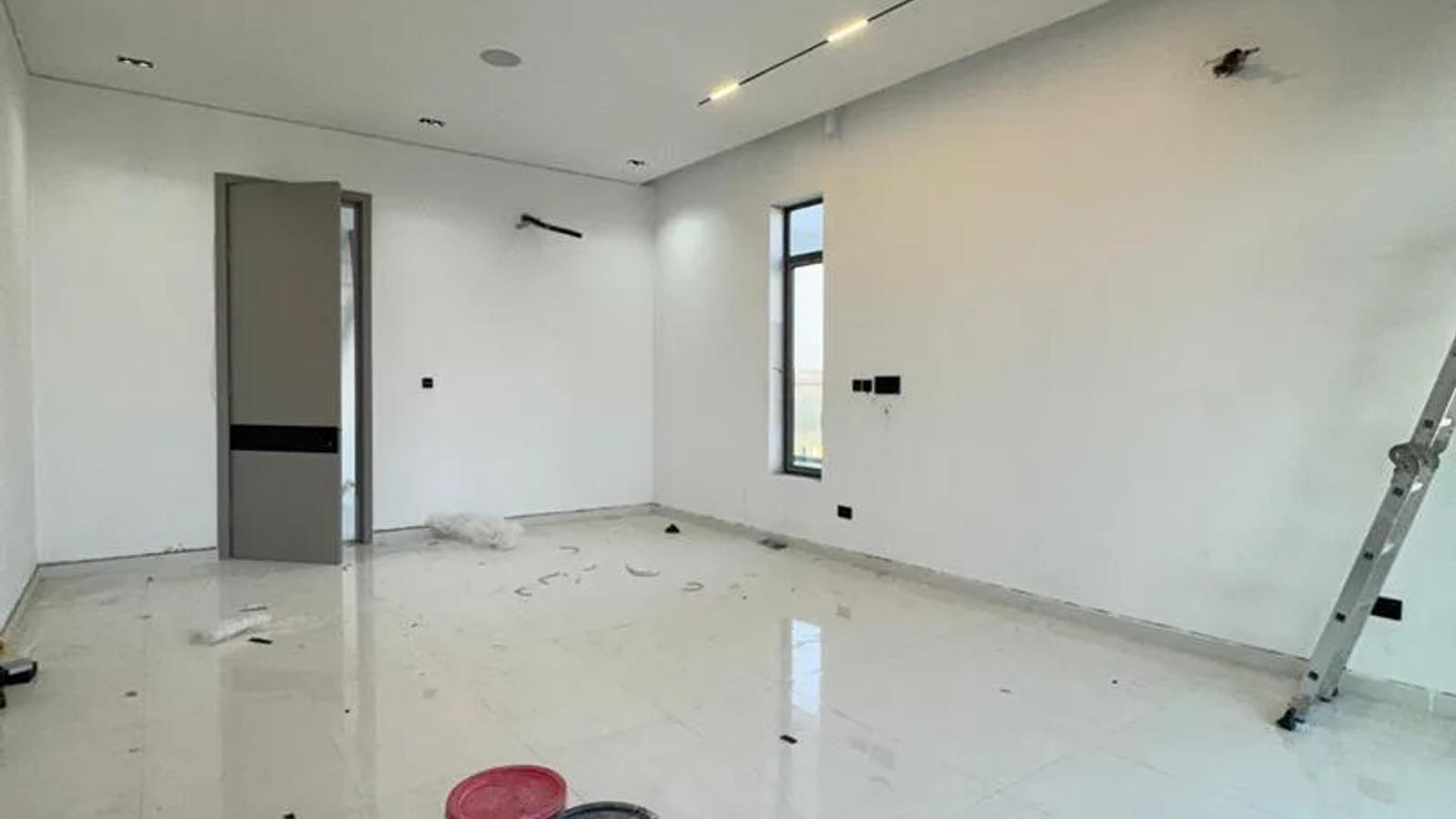 5 Bedroom Fully Detached Duplex