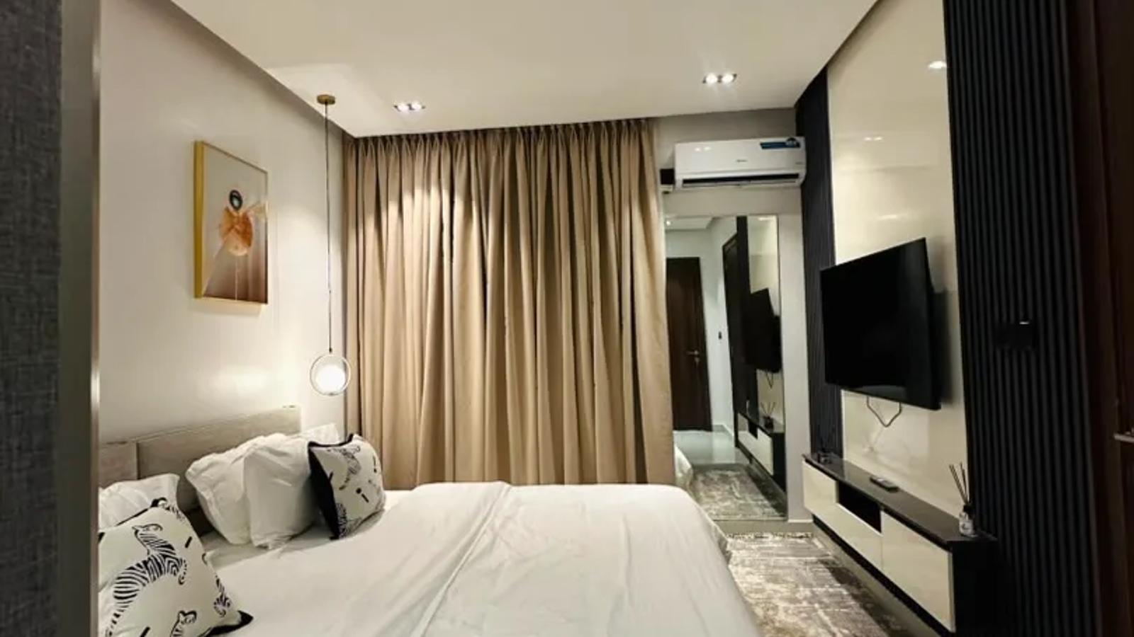 2 Bedroom Apartment