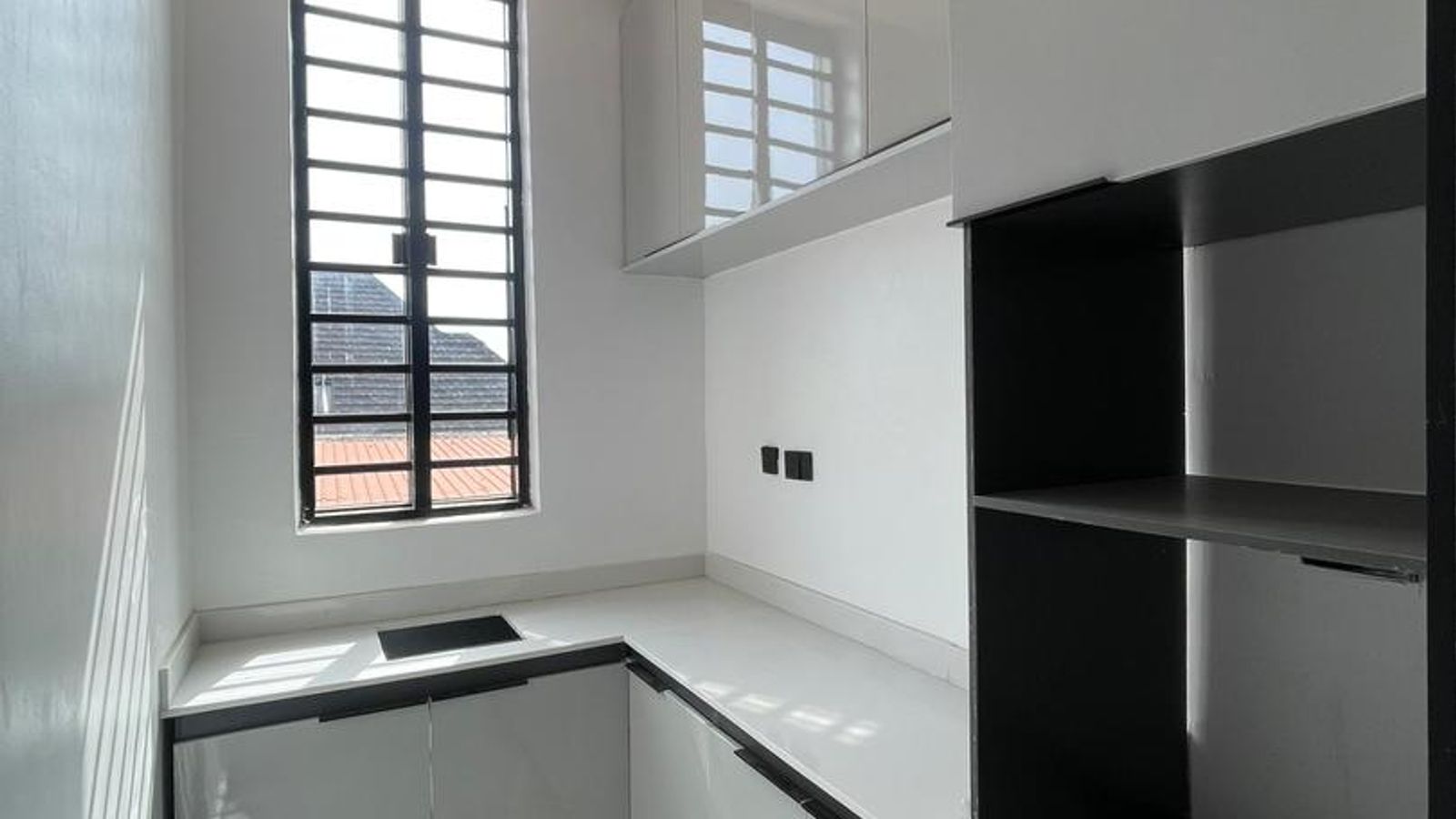 5 Bedroom Fully Detached Duplex