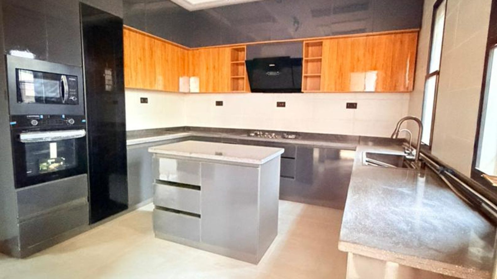 4 Bedroom Semi Detached Duplex