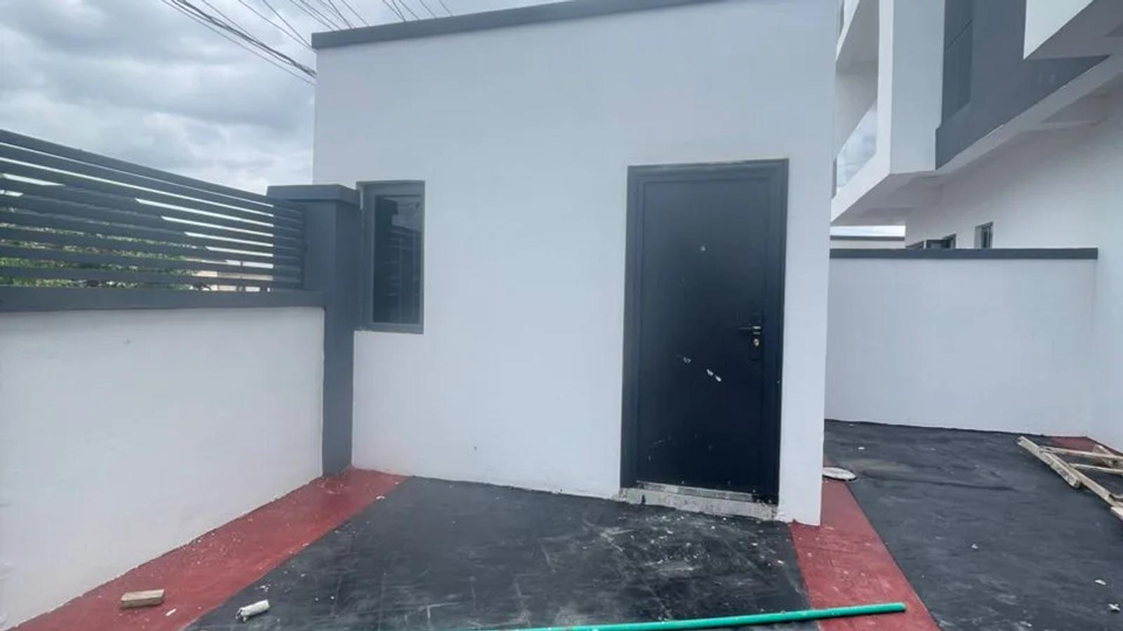 4 Bedroom Semi Detached Duplex