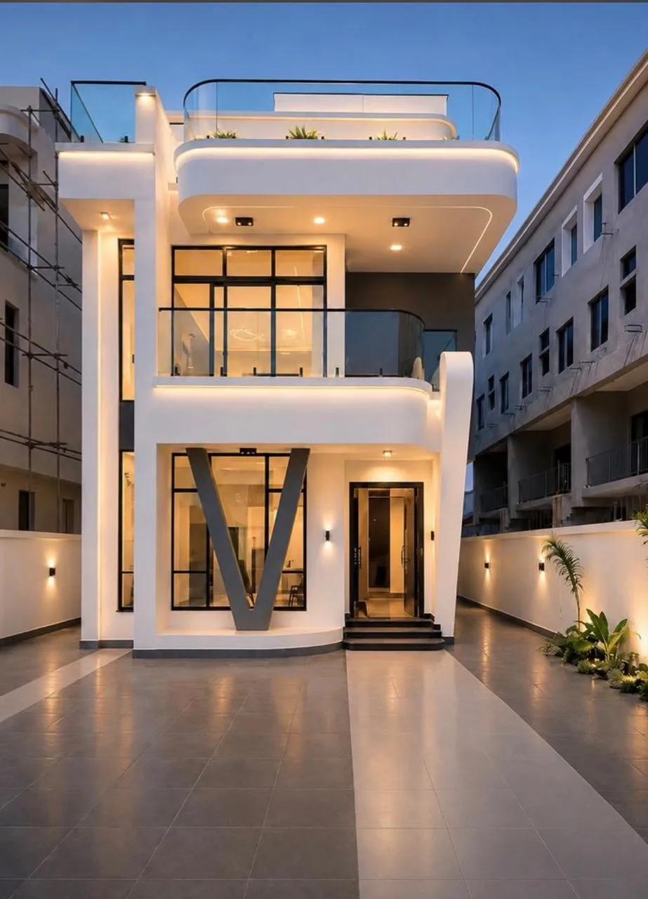 5 Bedroom Fully Detached Duplex