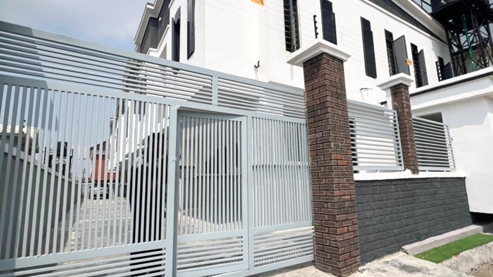 3 Bedroom Terrace Duplex