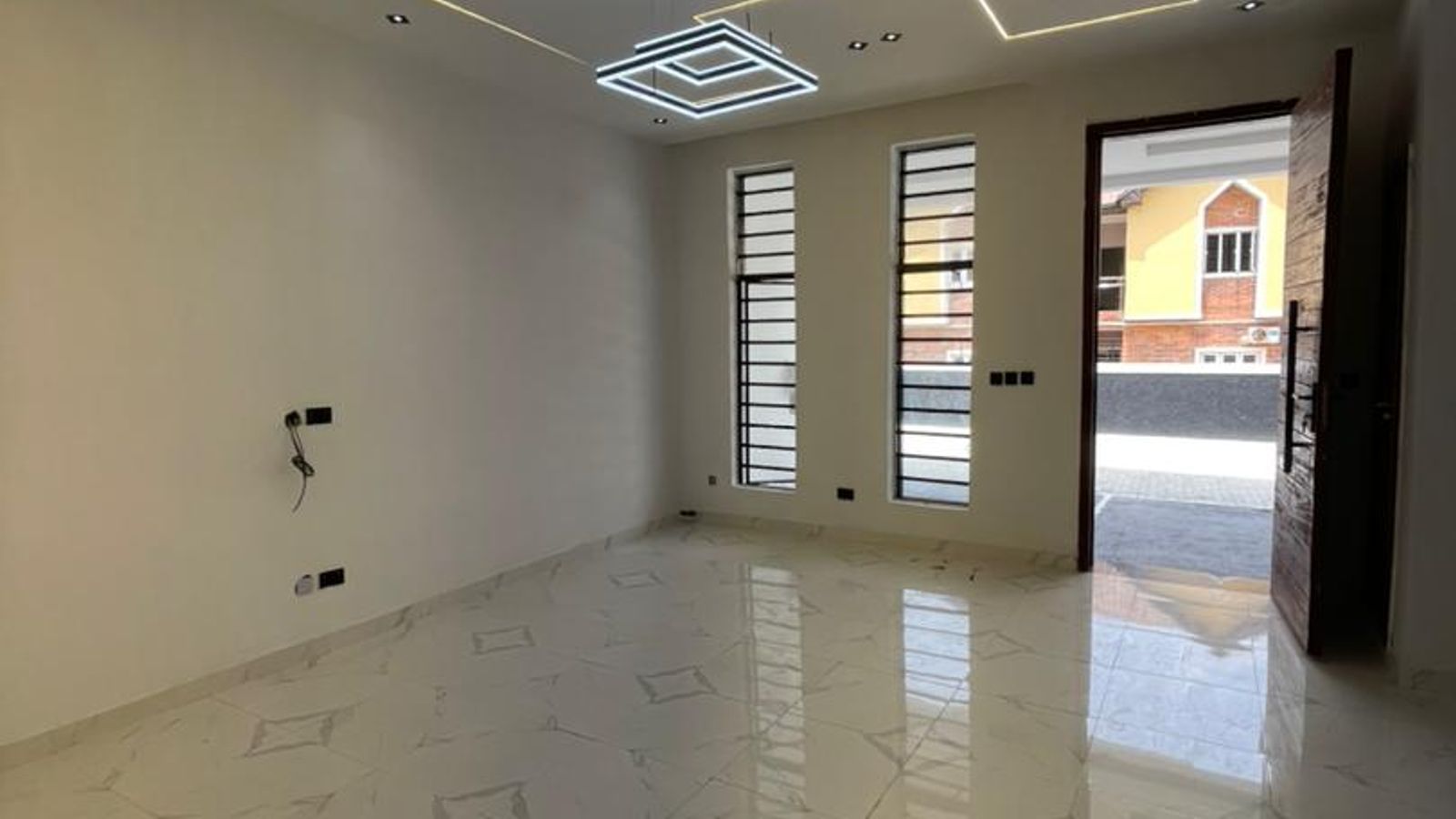 4 Bedroom Terrace Duplex