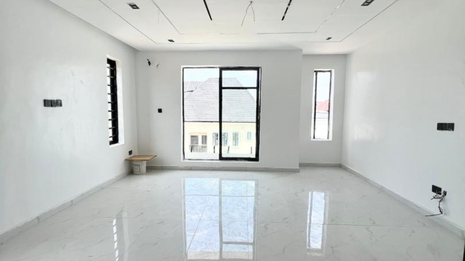 5 Bedroom Semi Detached Duplex