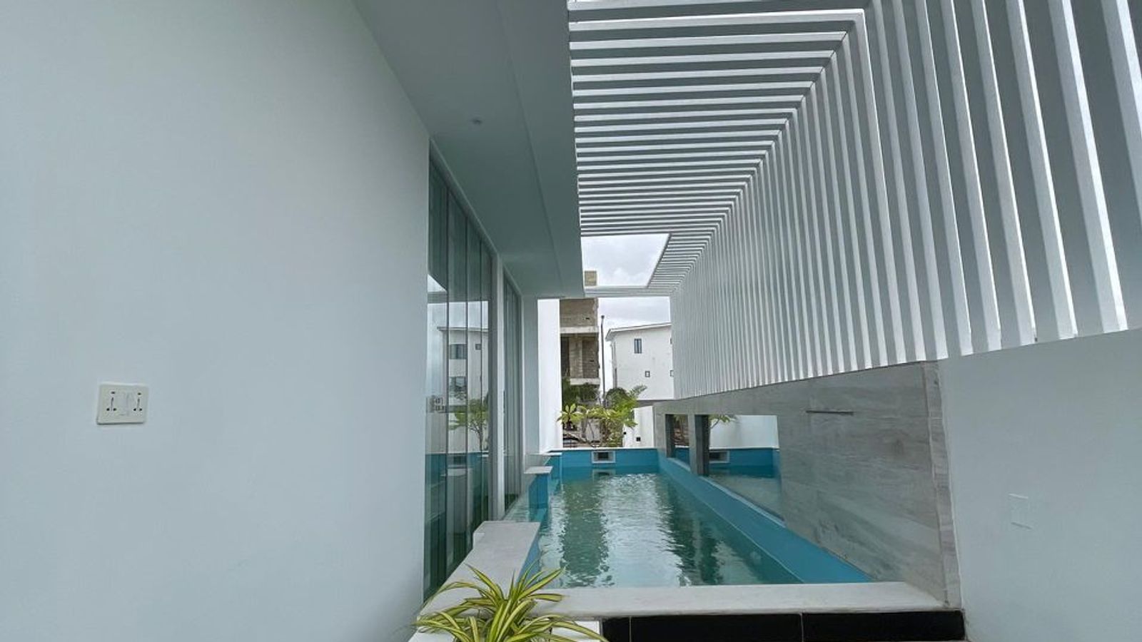 5 Bedroom Fully Detached Duplex
