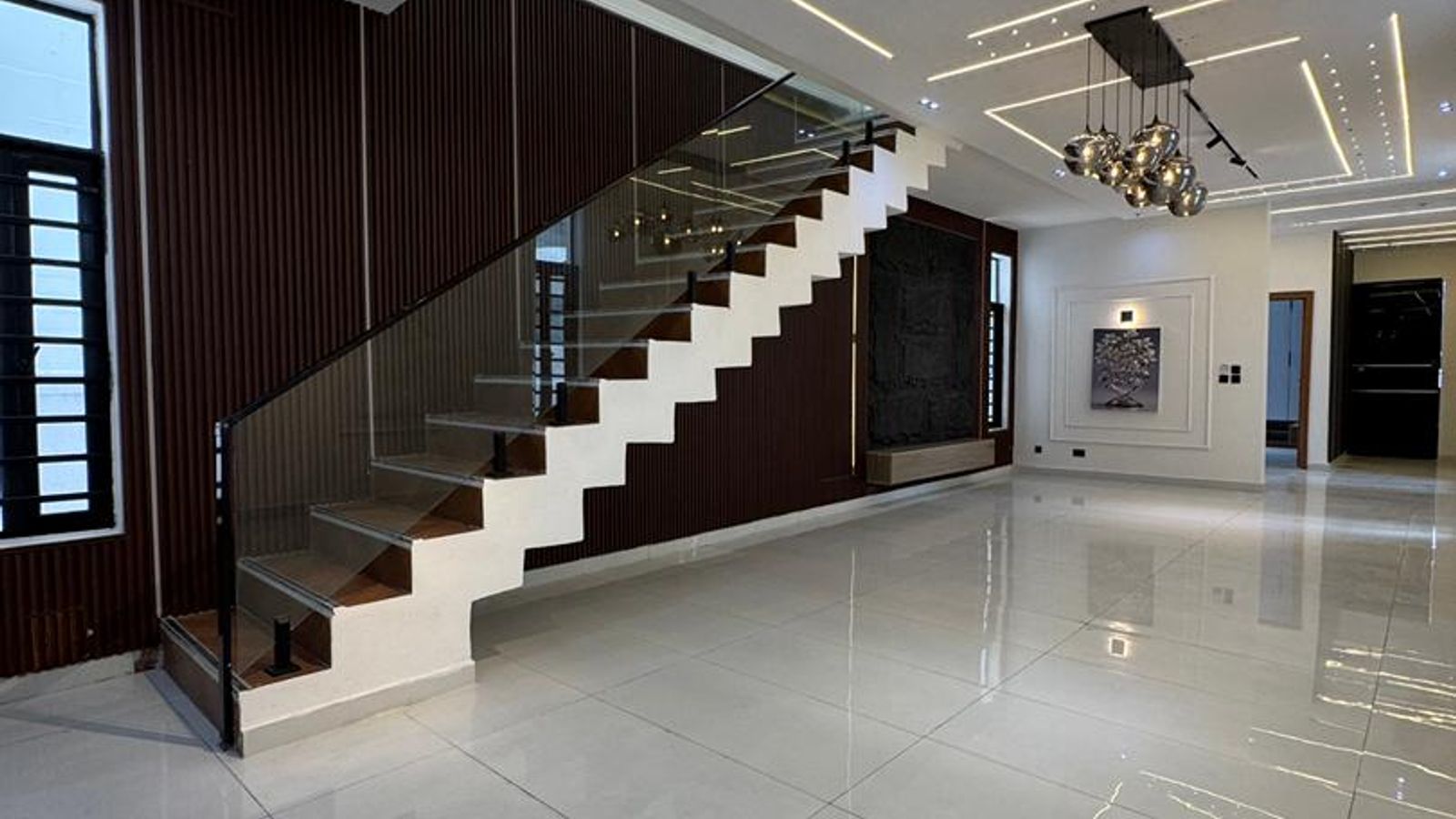 5 Bedroom Fully Detached Duplex