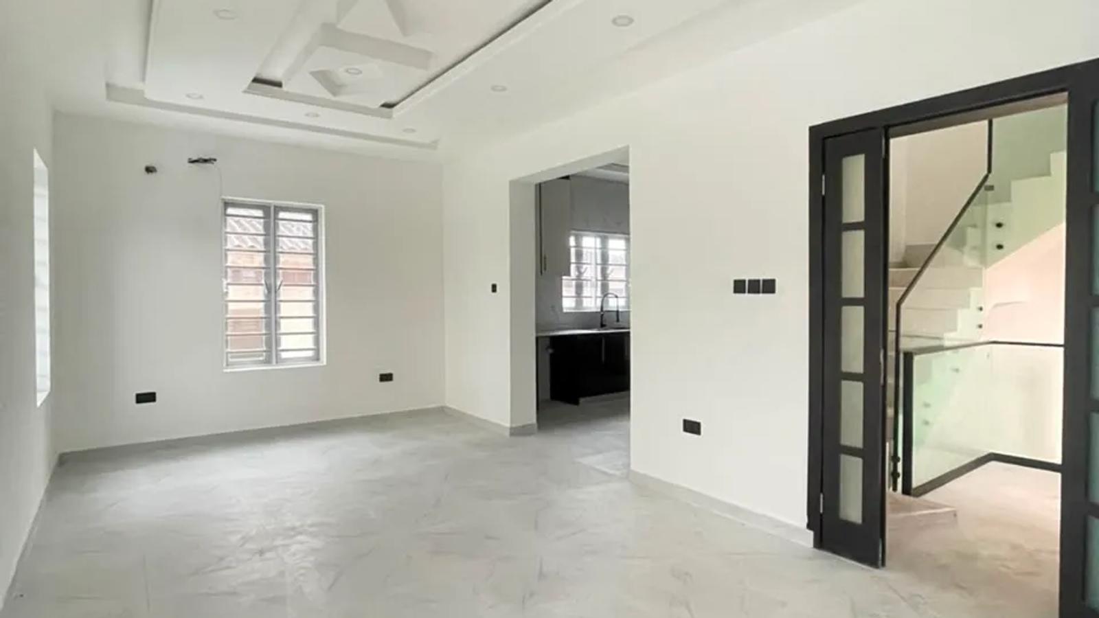 4 BEDROOM SEMI-DETACHED WITH BQ