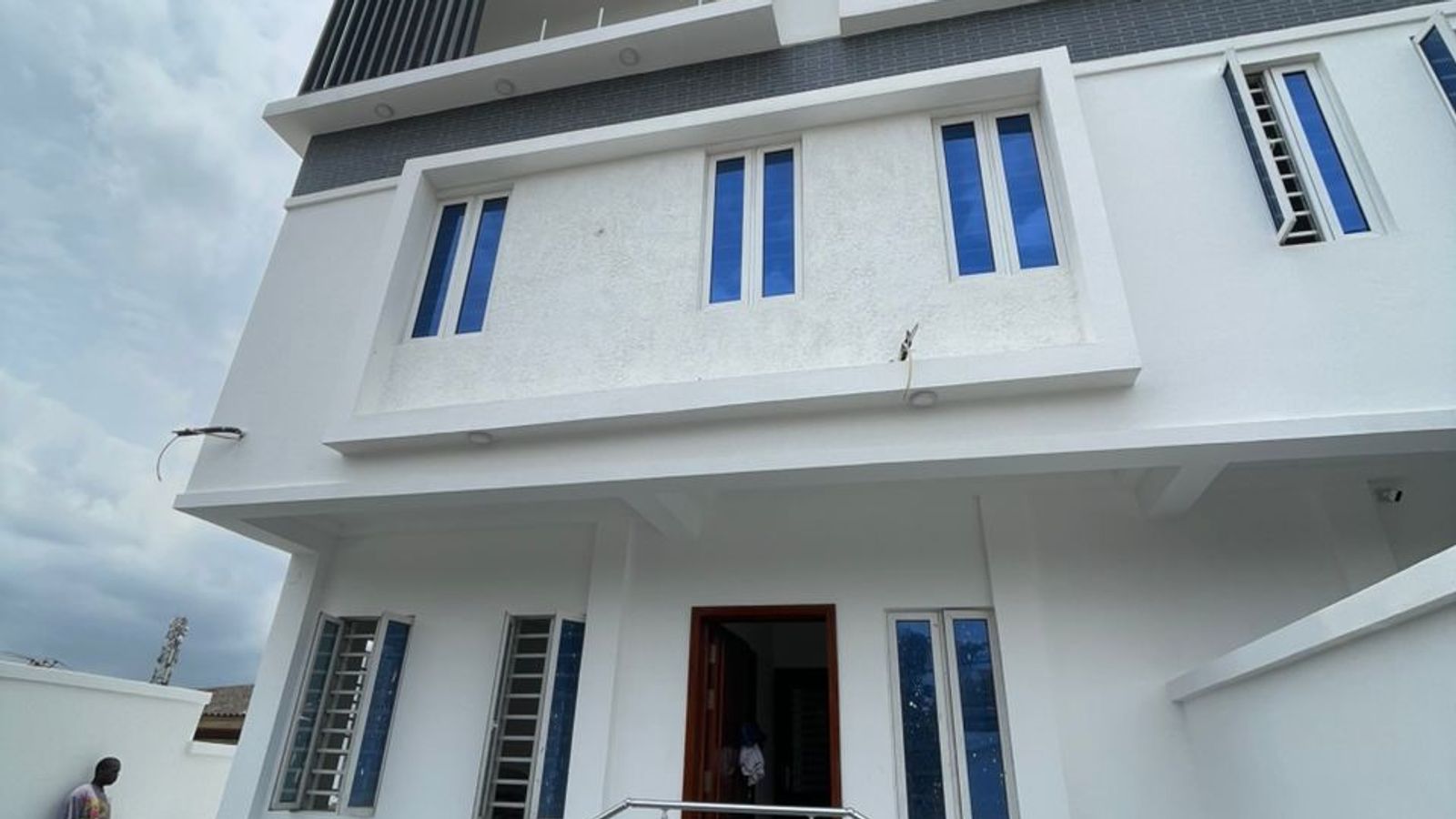 4 Bedroom Semi Detached Duplex