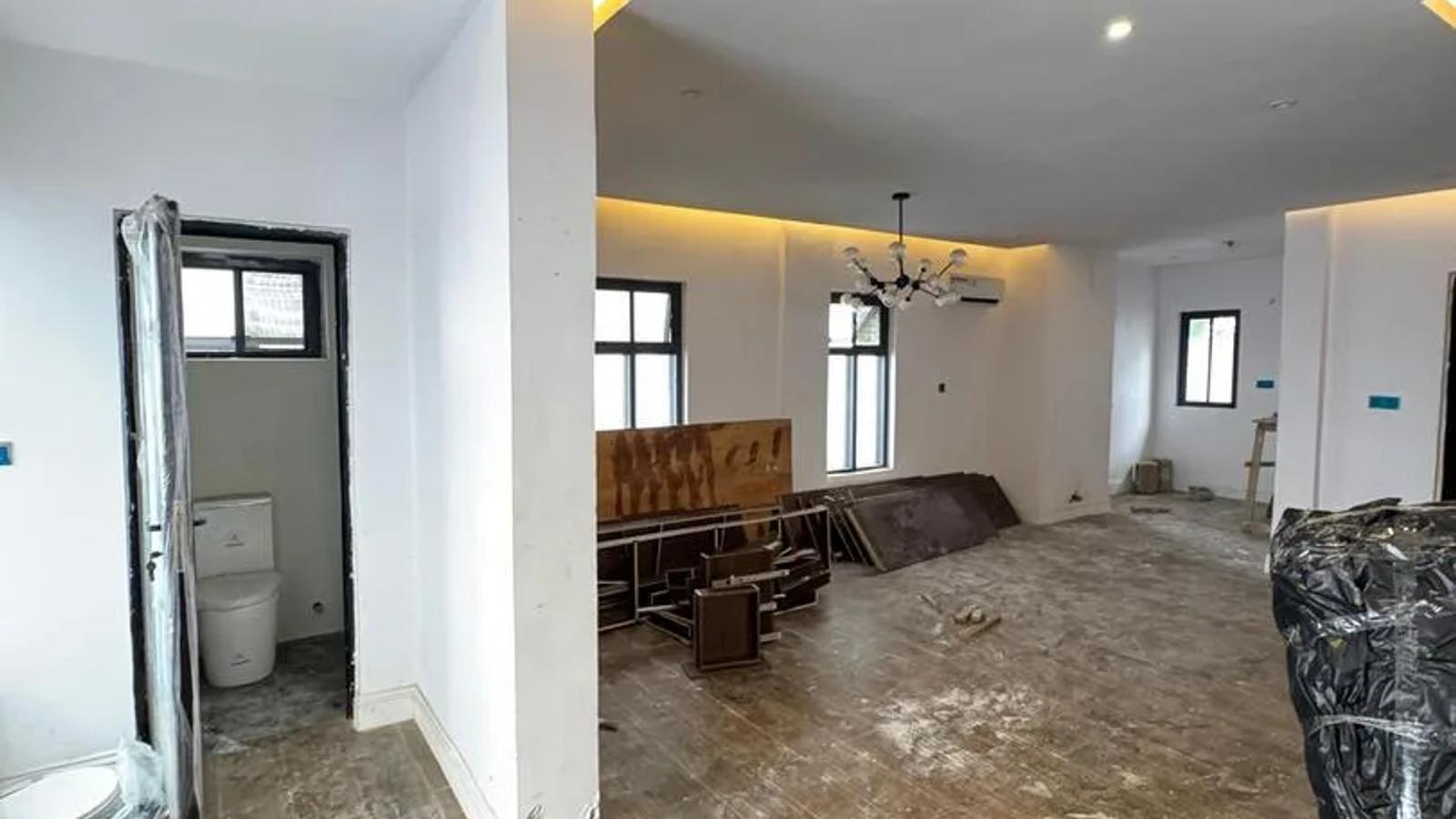 4 Bedroom Fully Detached Duplex