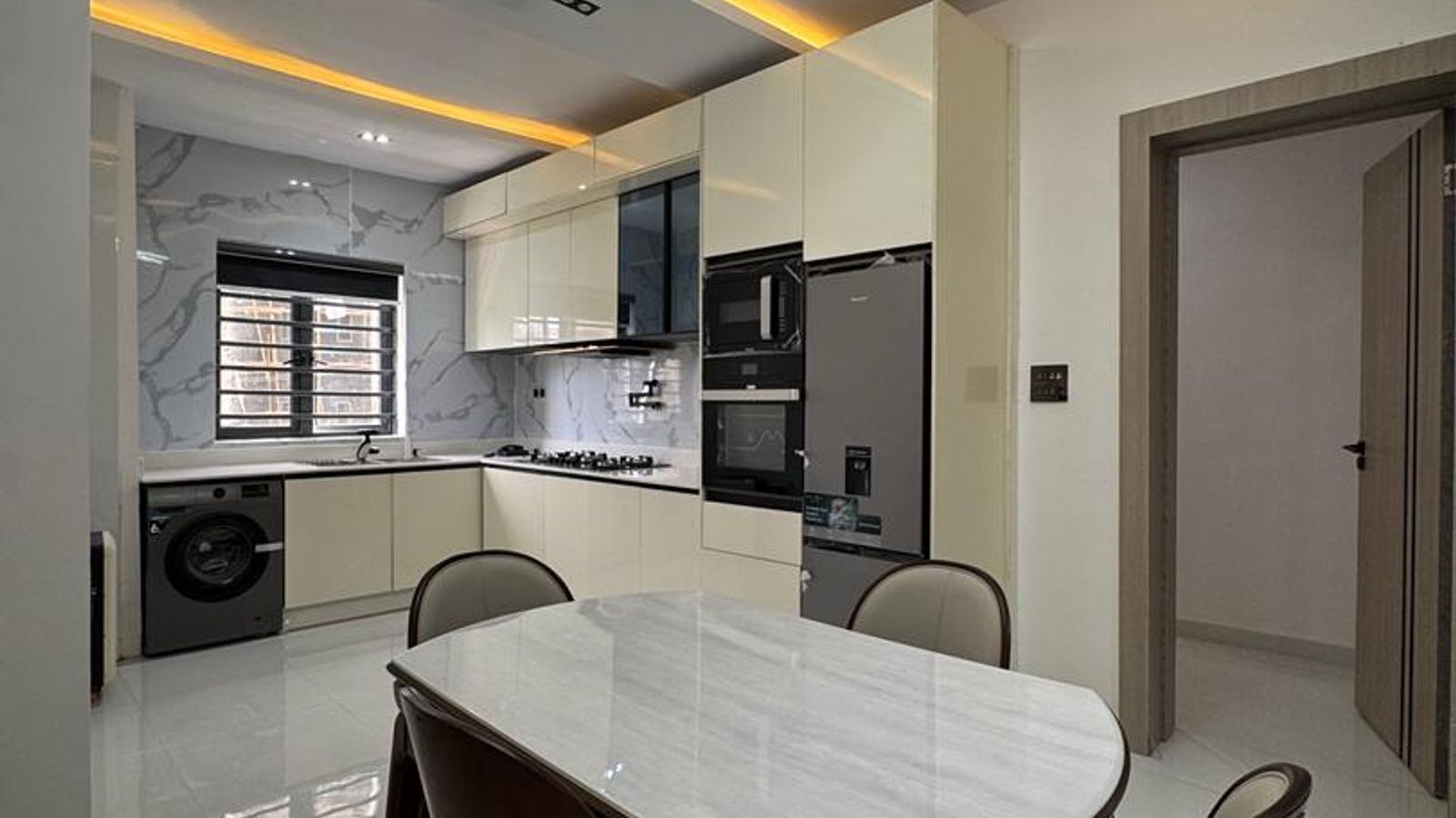 3 Bedroom Apartment