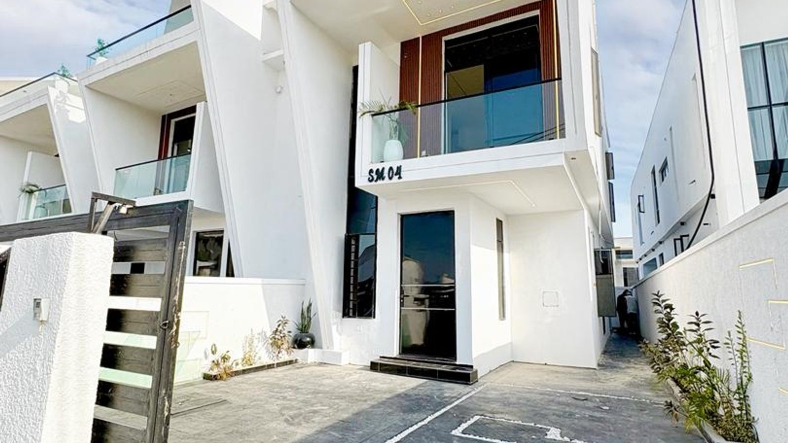 4 Bedroom Semi Detached Duplex