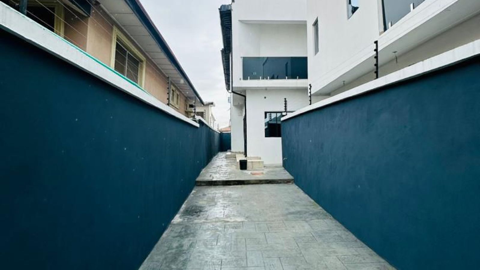 4 Bedroom Semi Detached Duplex