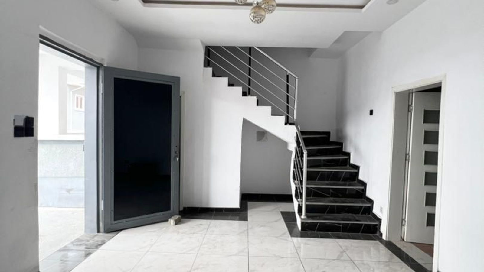 3 Bedroom Terrace Duplex