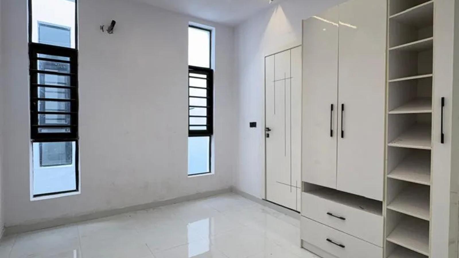 4 Bedroom Semi Detached Duplex