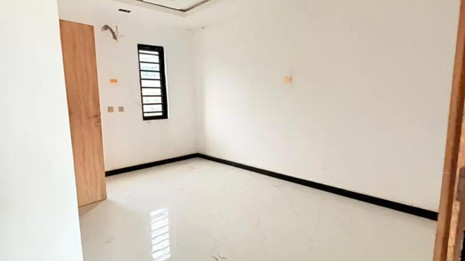 4 Bedroom Semi Detached Duplex