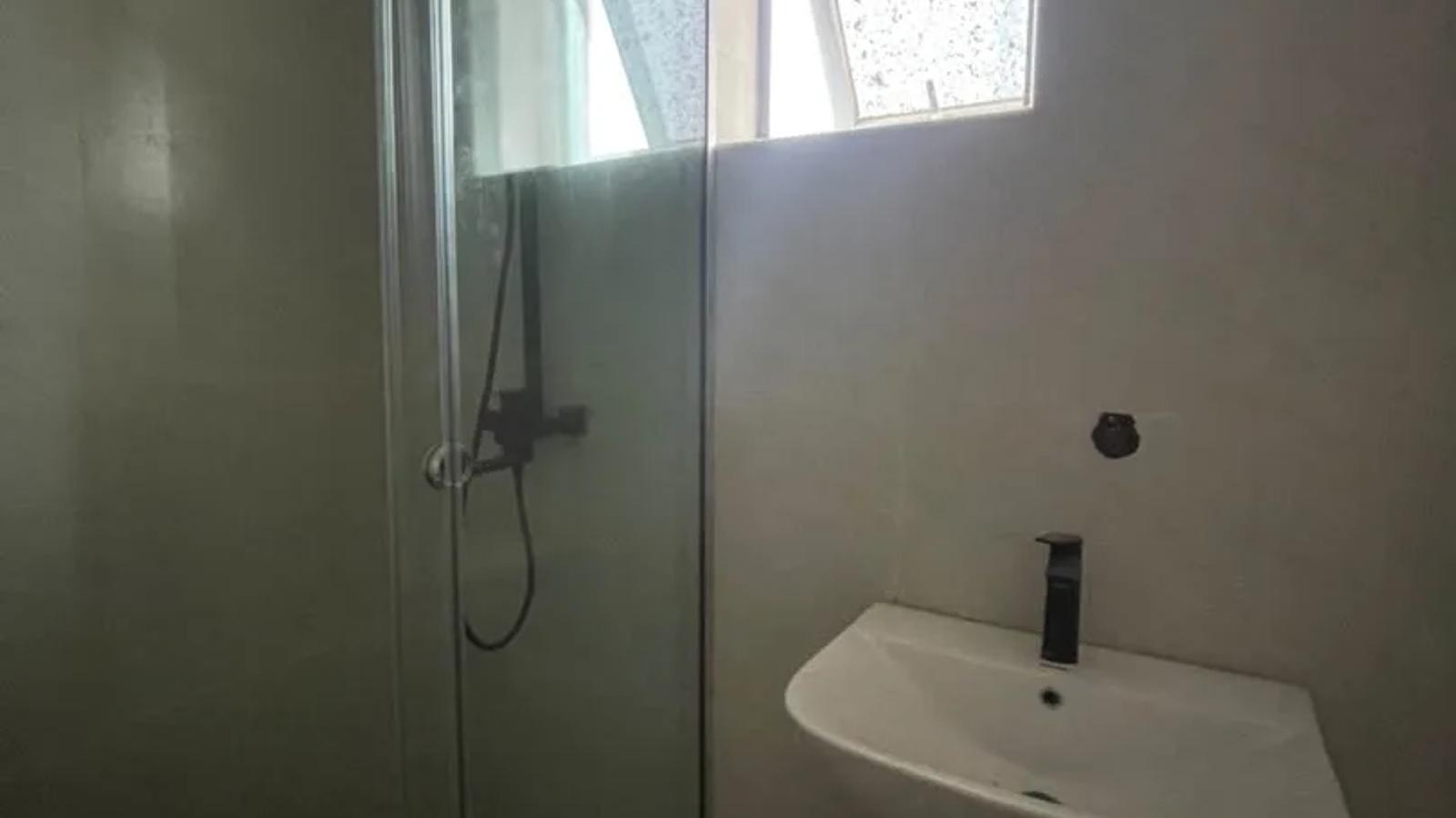 4 BEDROOM TERRACE DUPLEX