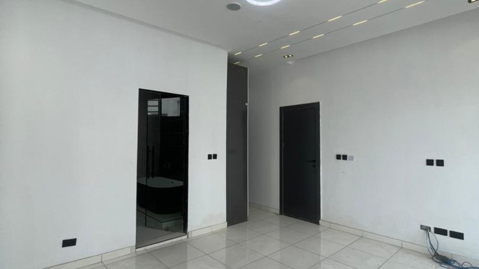 4 Bedroom Semi Detached Duplex