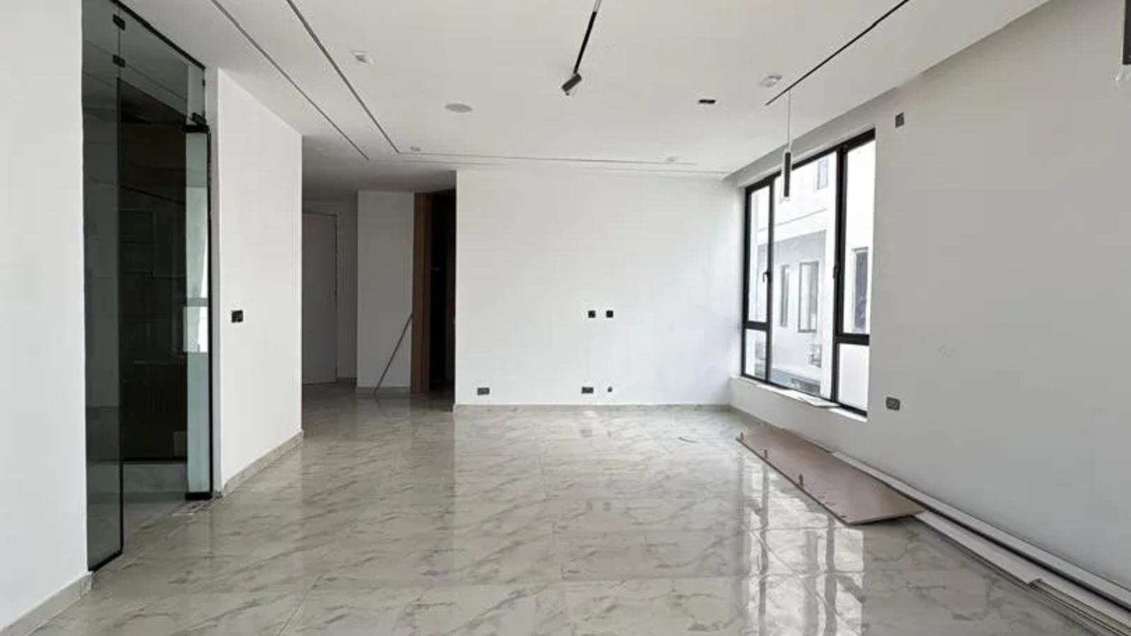 5 Bedroom Semi Detached Duplex