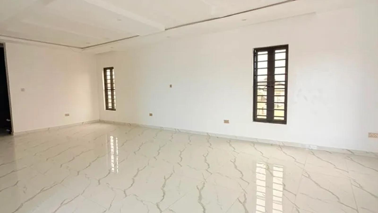 5 Bedroom Fully Detached Duplex