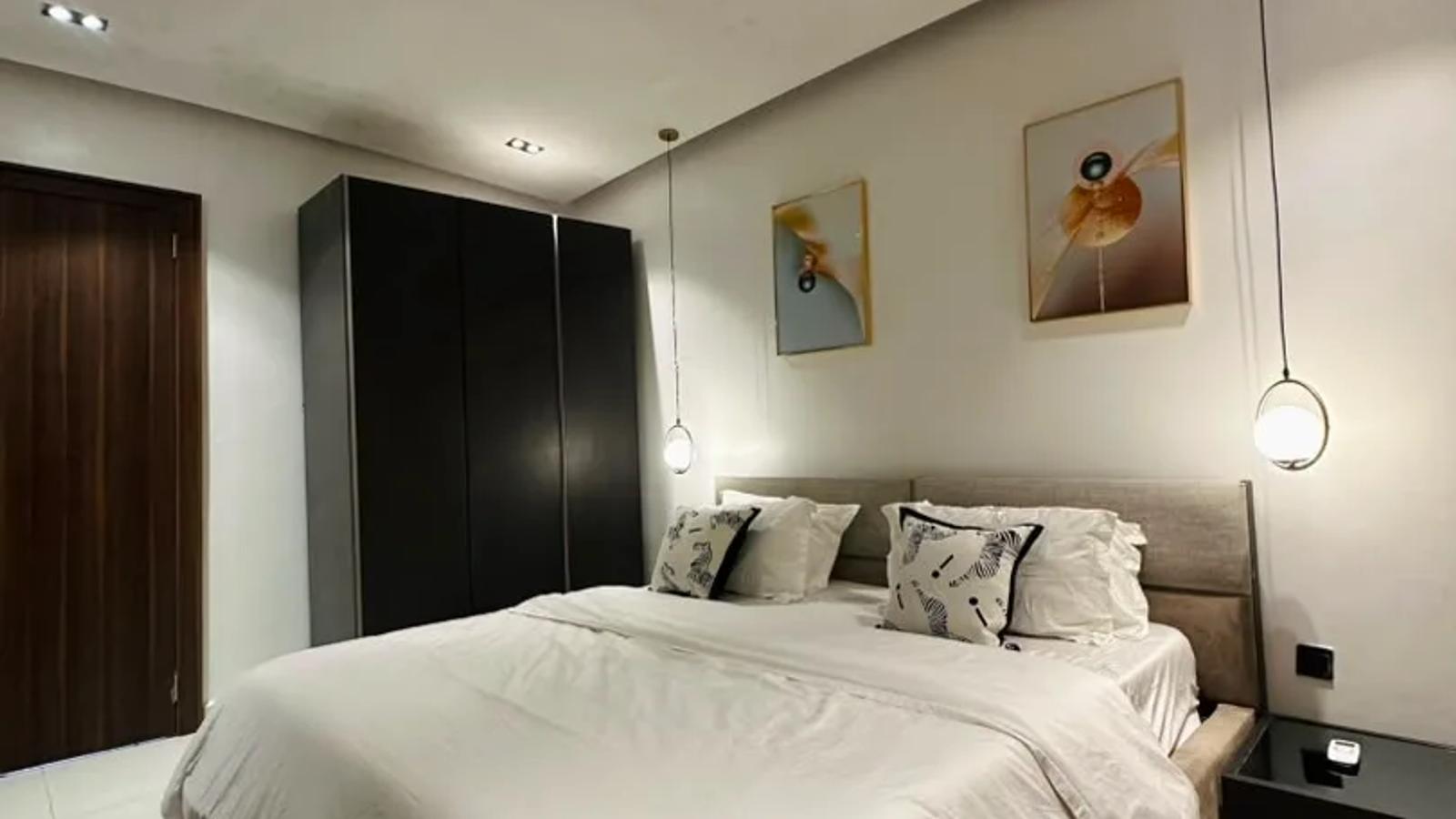 2 Bedroom Apartment