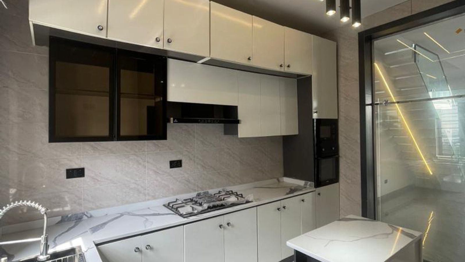 4 Bedroom Semi Detached Duplex