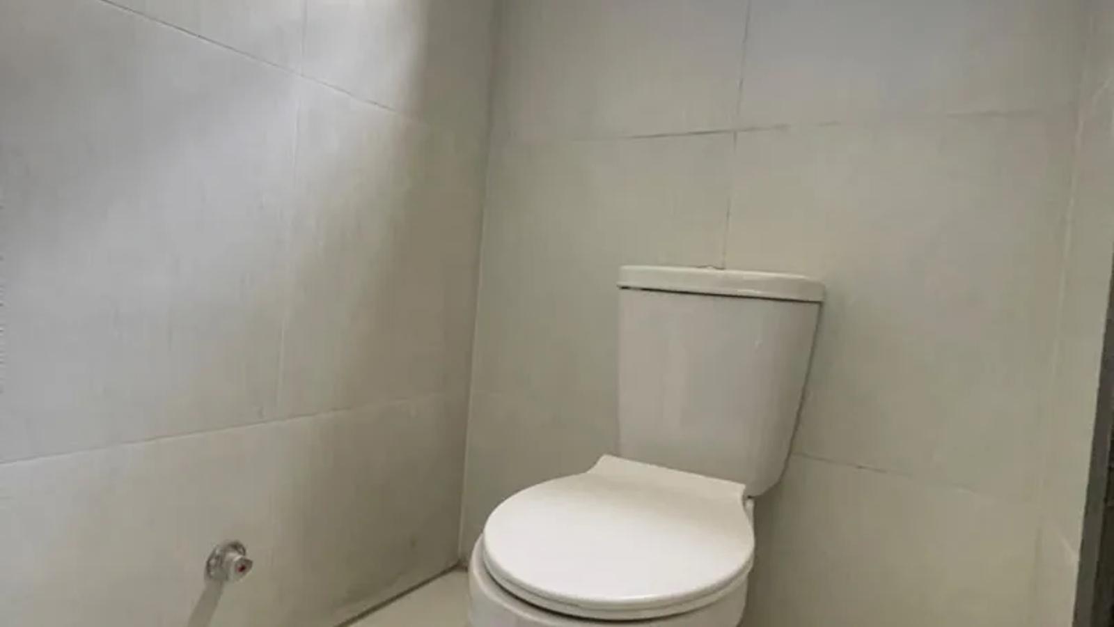 5 Bedroom Fully Detached Duplex