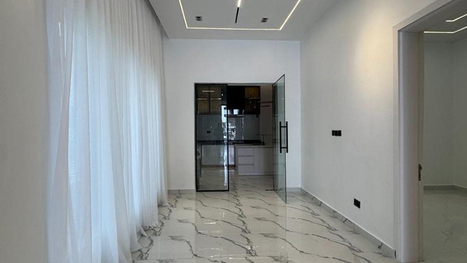 5 Bedroom