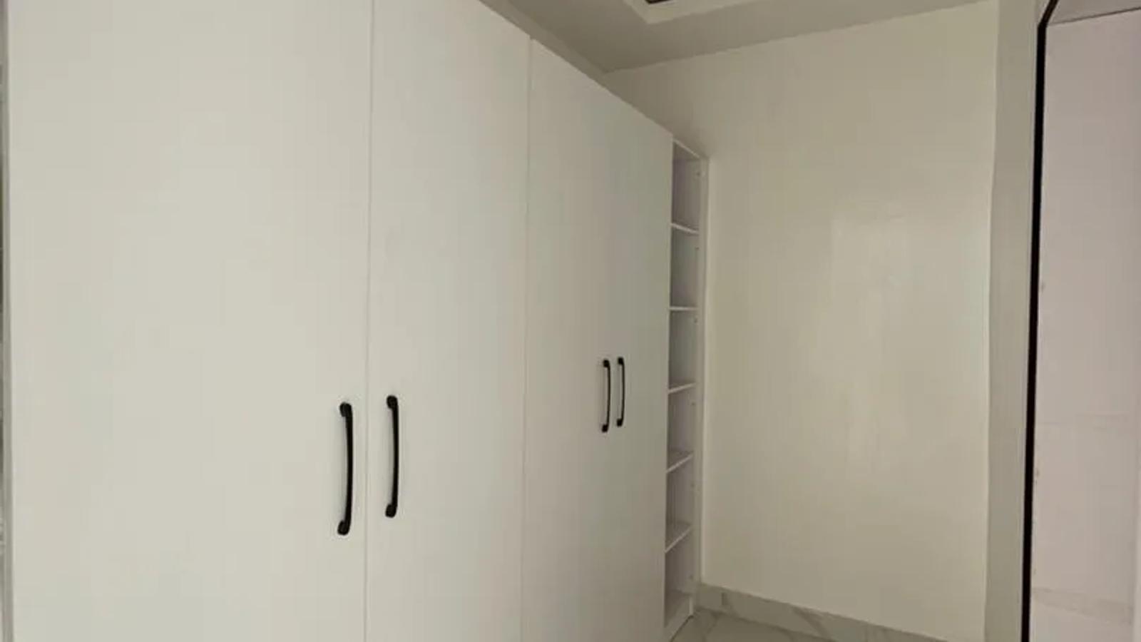 5 Bedroom Semi Detached Duplex