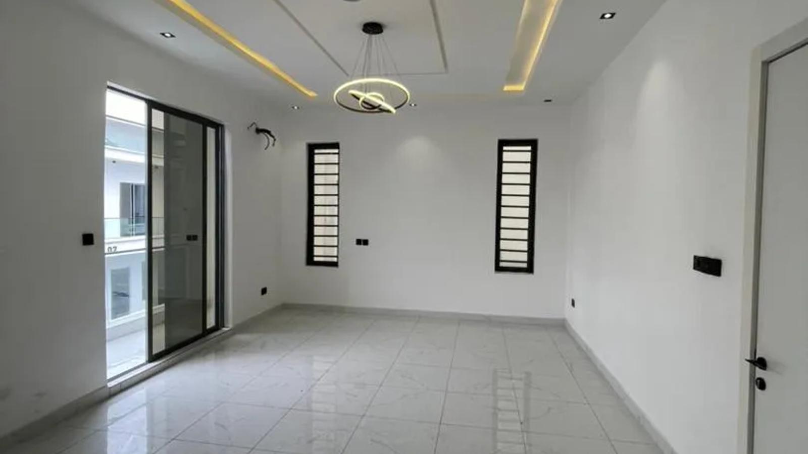4 Bedroom Fully Detached Duplex