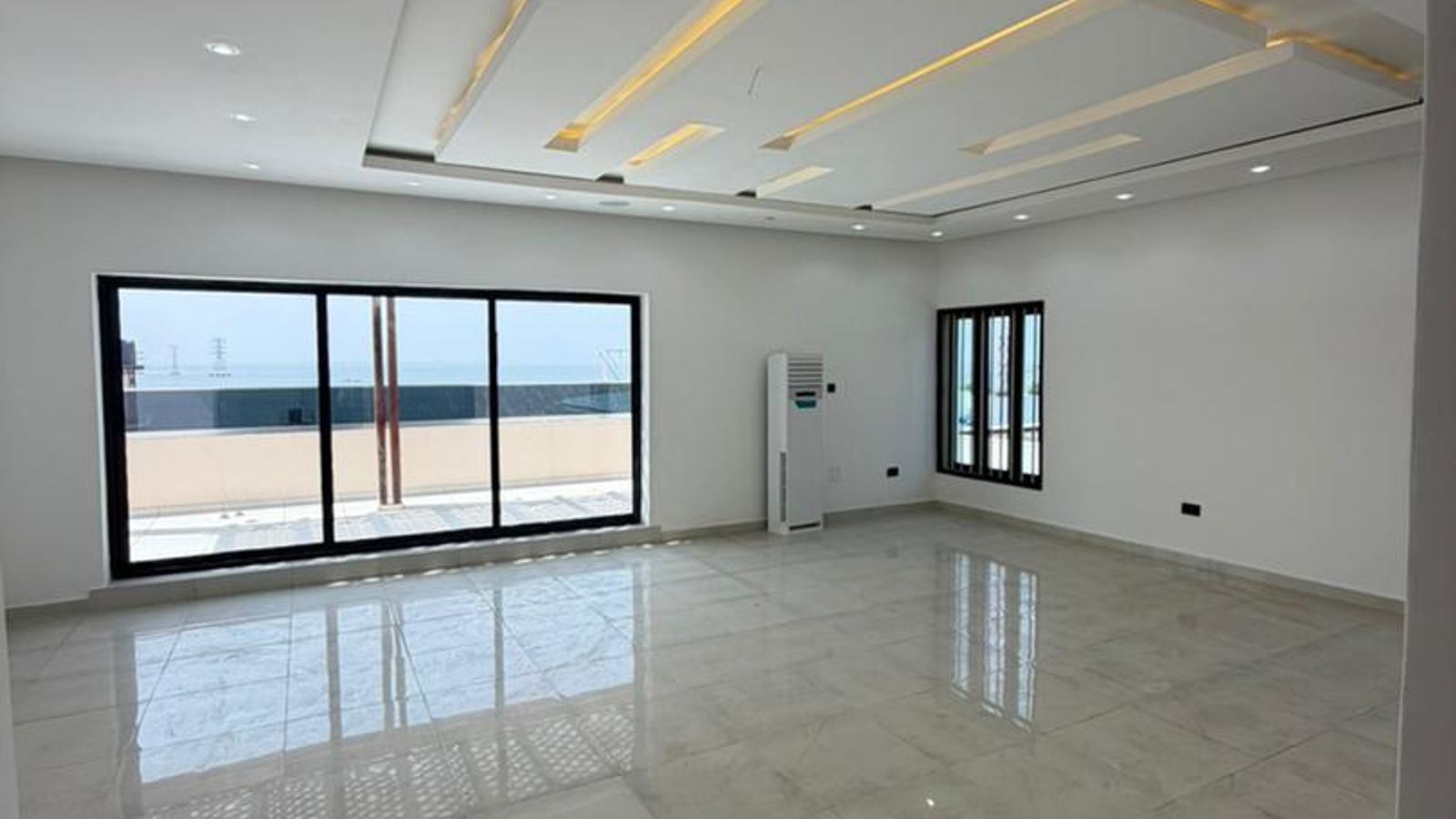 5 Bedroom Fully Detached Duplex