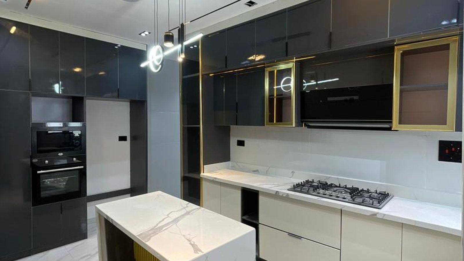 4 Bedroom Semi Detached